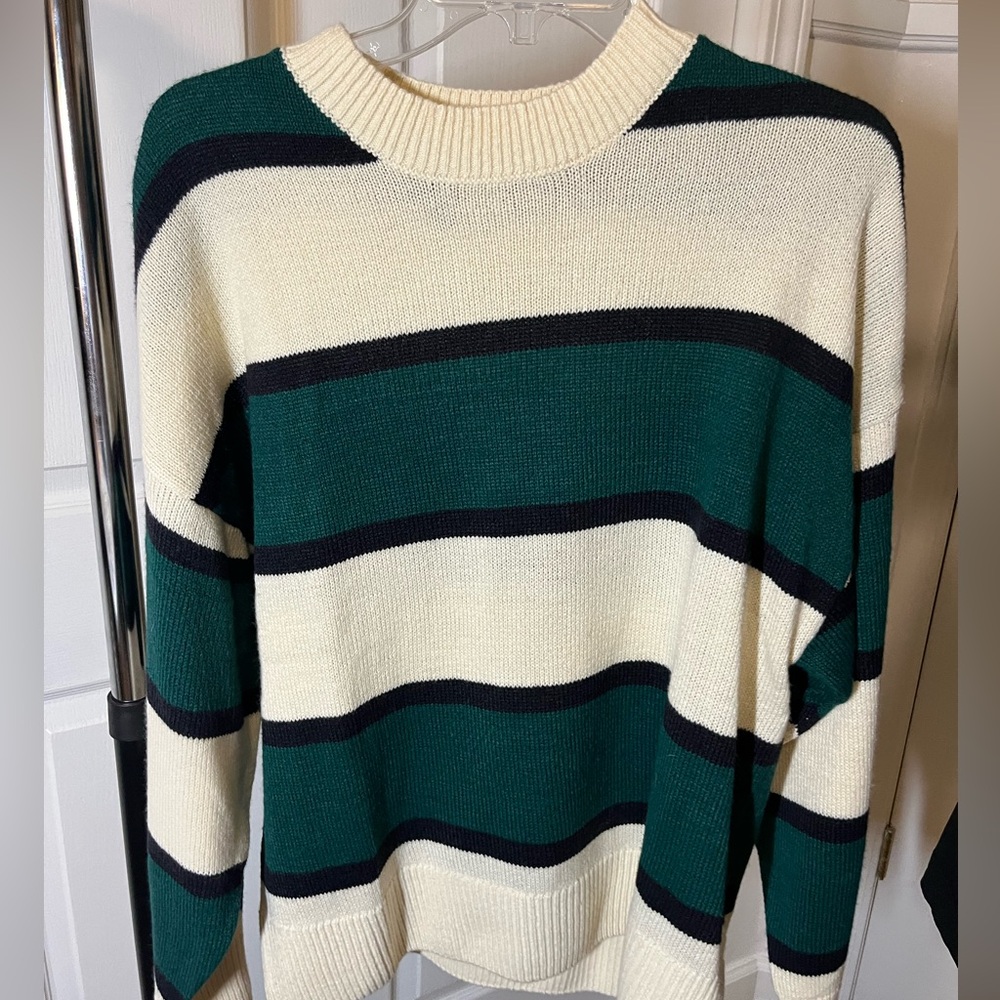 DIVIDED Green Stripe Sweater